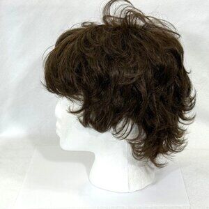 Paula Young brunette wig.  New in box.